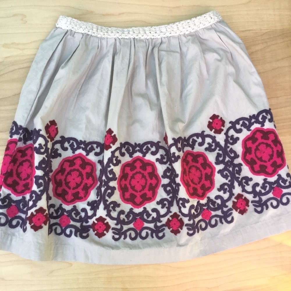 Girls Embroidery Skirt 100% Cotton Size 10 XL - Picture 2 of 4